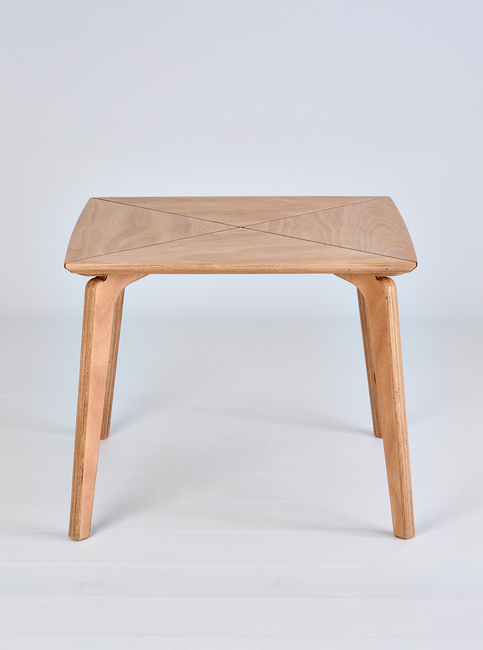 Bawa Cafe Table-thumbmail-4