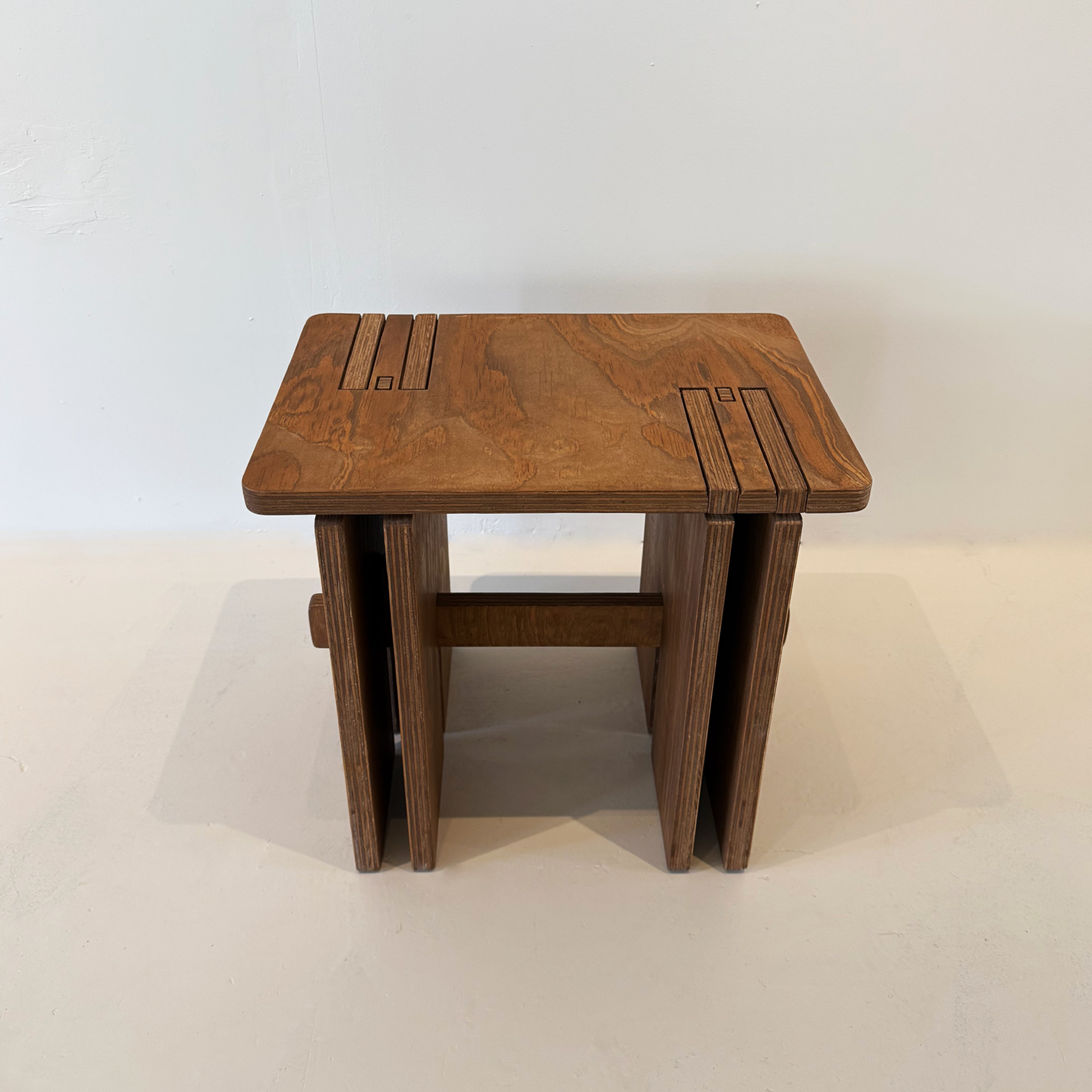 Dinkoro Stool